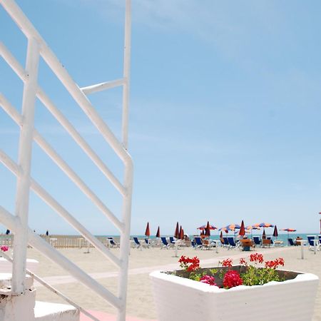 Hotel Villa Eleonora Scauri  Luaran gambar