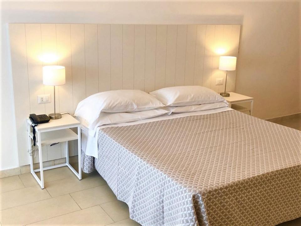 Hotel Villa Eleonora Scauri  Luaran gambar
