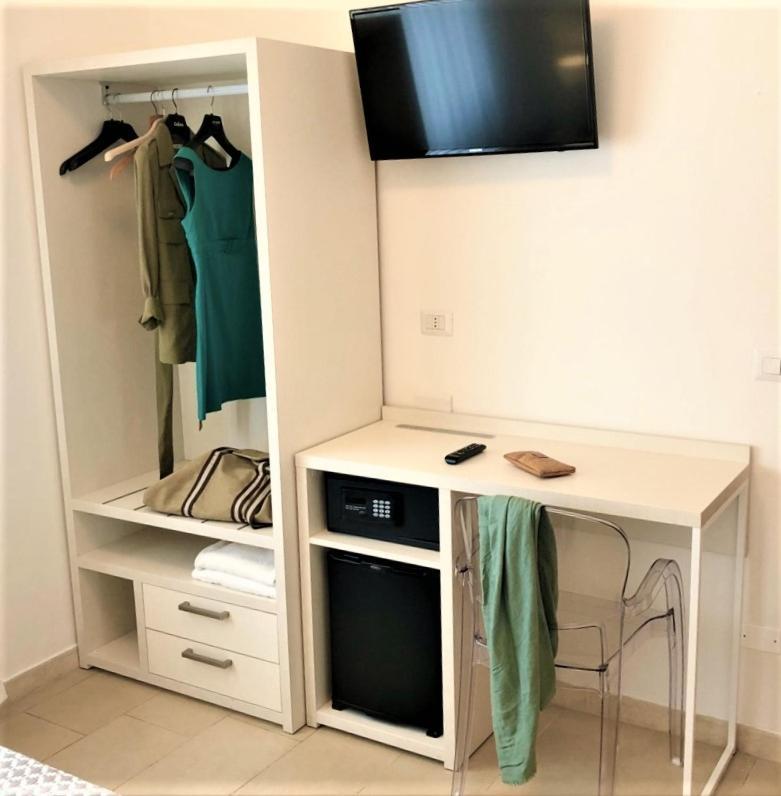 Hotel Villa Eleonora Scauri  Luaran gambar
