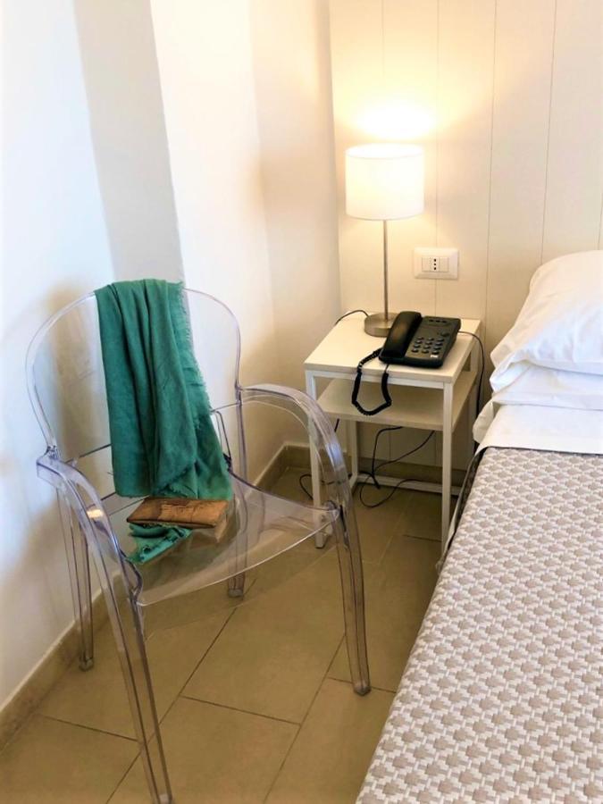Hotel Villa Eleonora Scauri  Luaran gambar