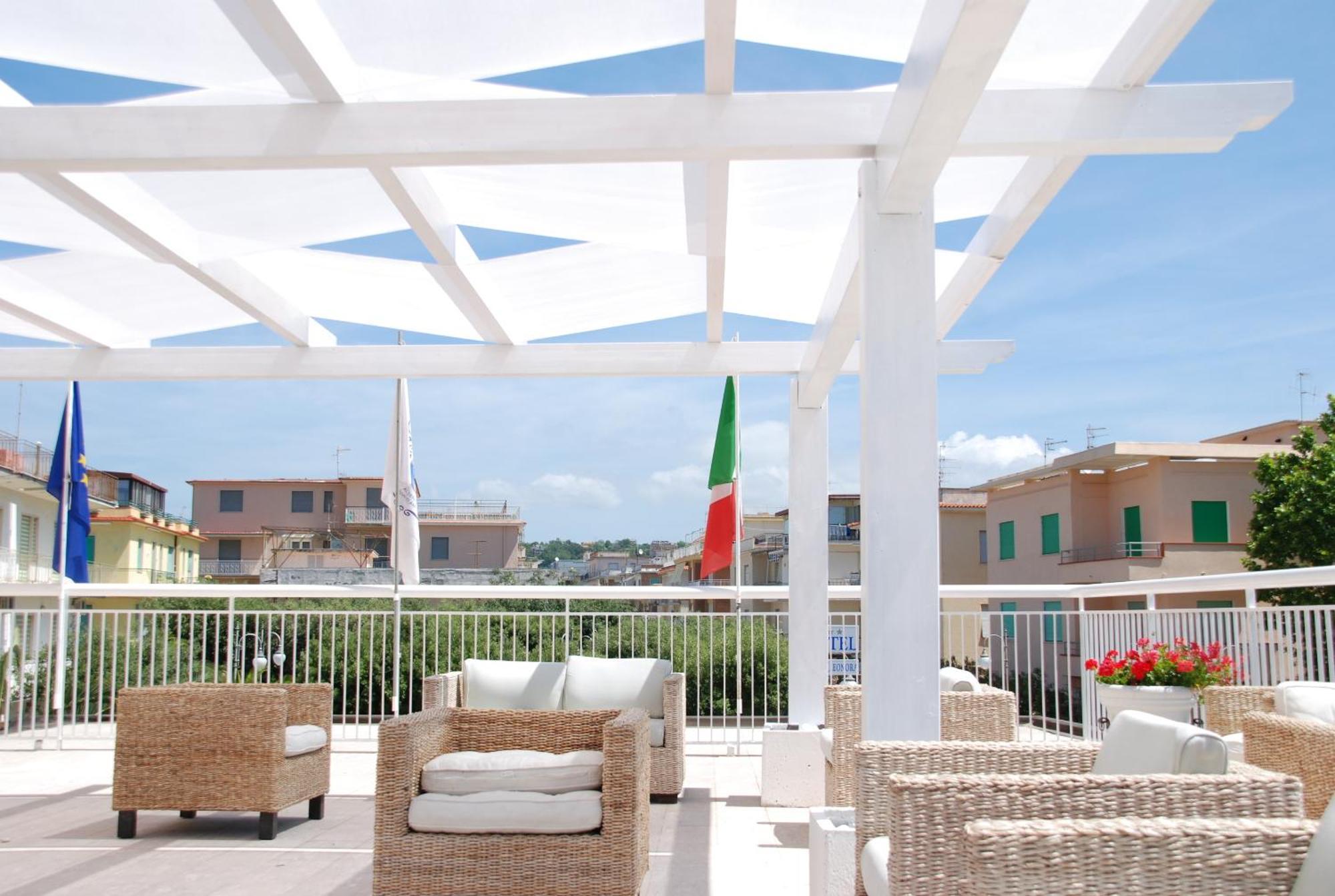 Hotel Villa Eleonora Scauri  Luaran gambar