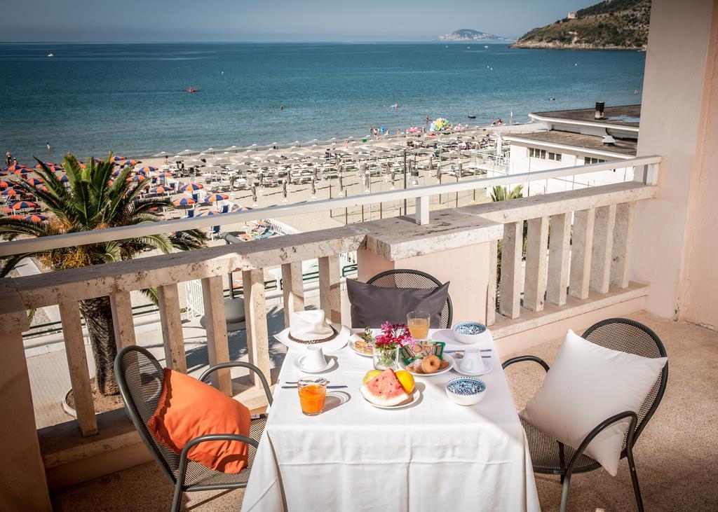 Hotel Villa Eleonora Scauri  Luaran gambar