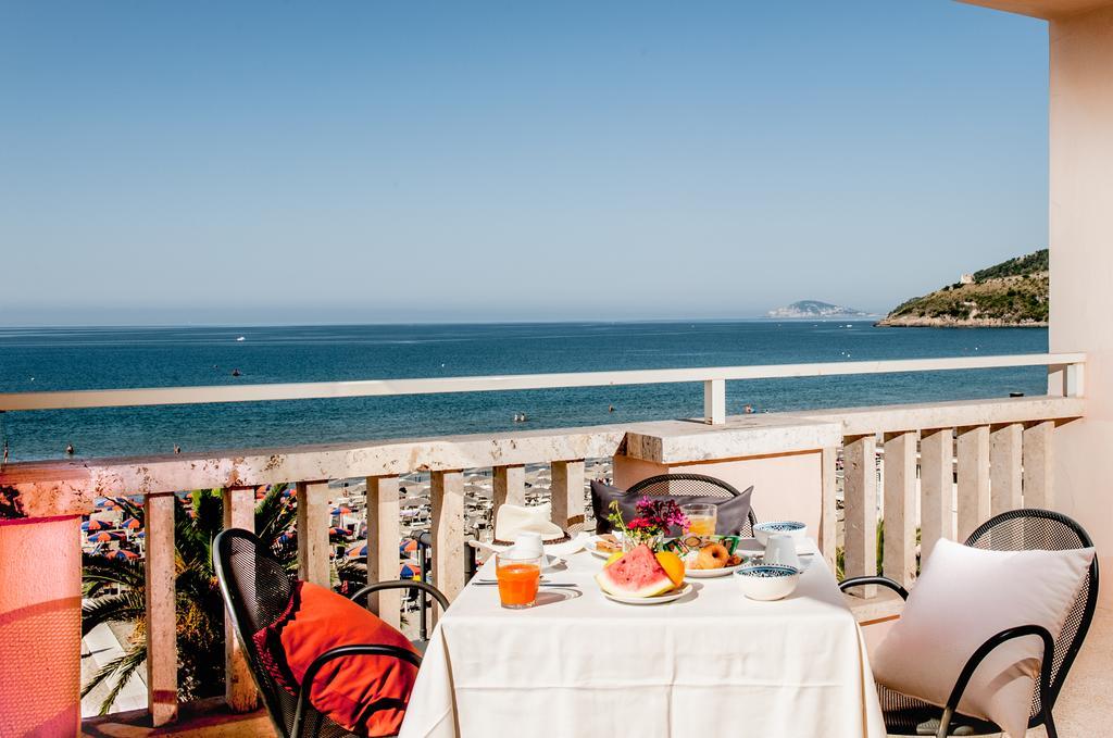Hotel Villa Eleonora Scauri  Luaran gambar